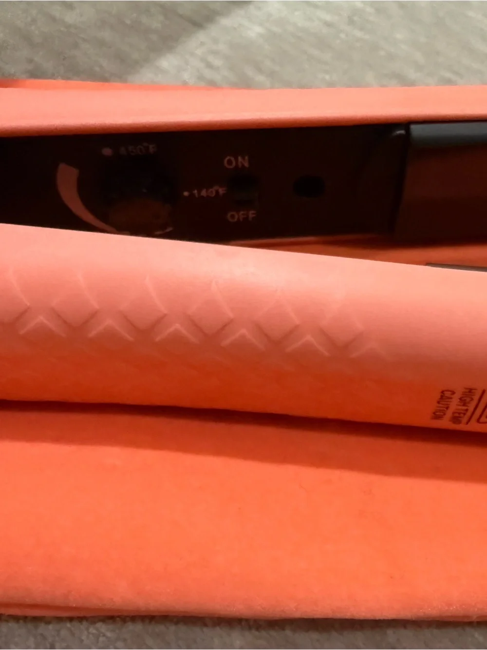amika Limited Edition Strand Perfect Ceramic Styler Flat Iron, Coral, NEW